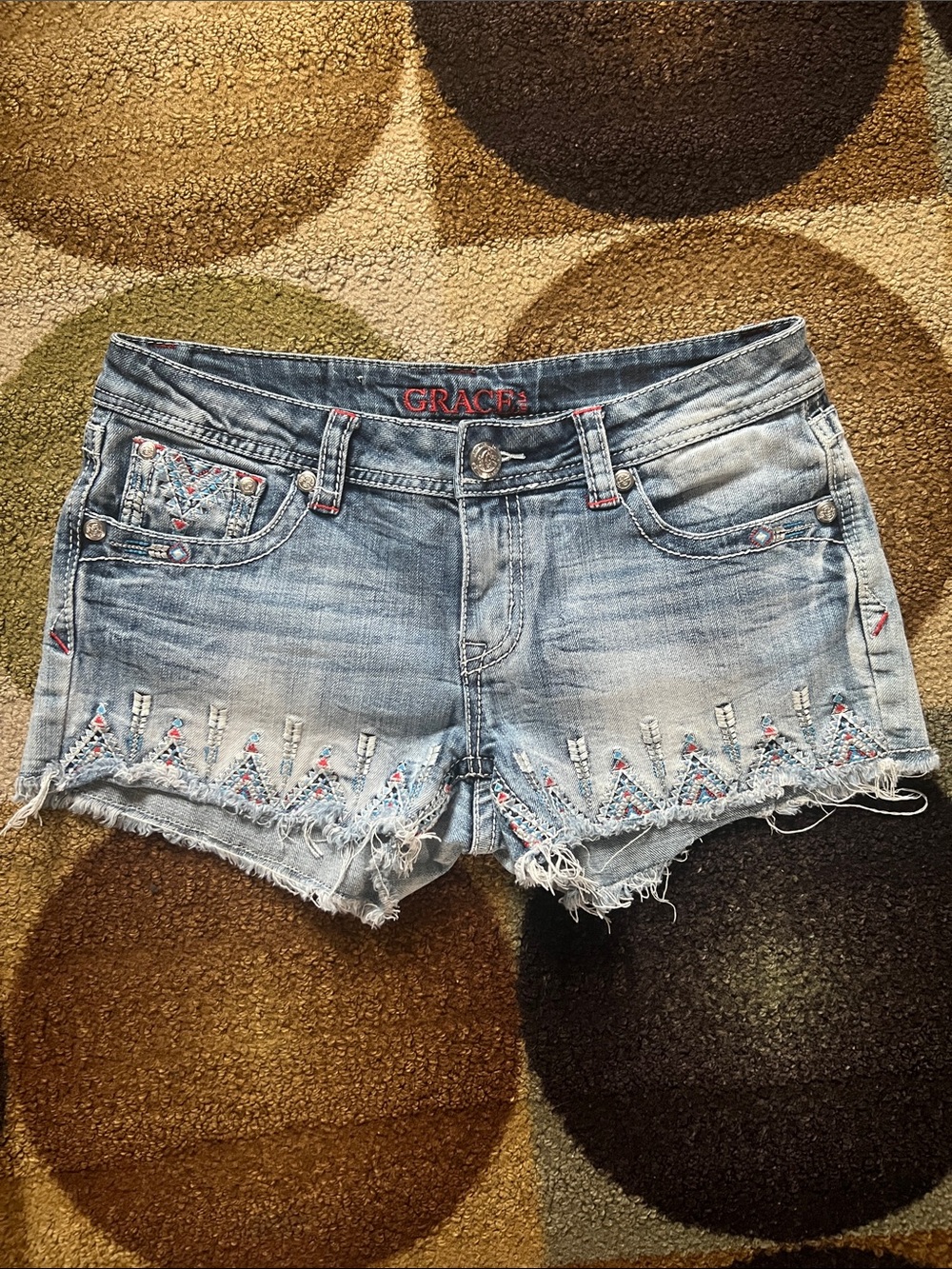 Grace in LA embroidery shorts